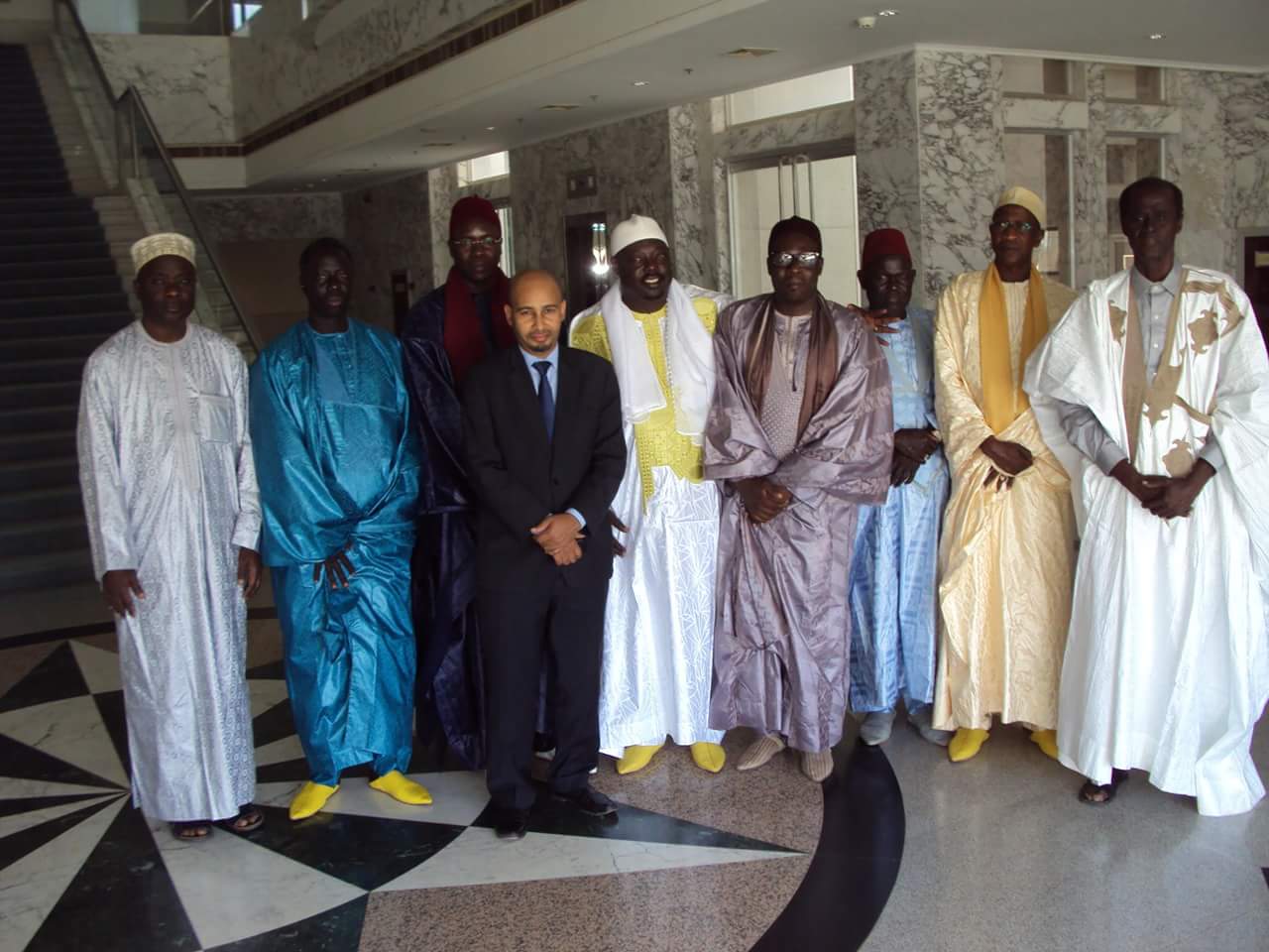 Serigne Sidy Ahmed Sy Dabaakh  présente les condoléances de la Hadra Malikiyya  au Président Mauritanien Abdoul Aziz