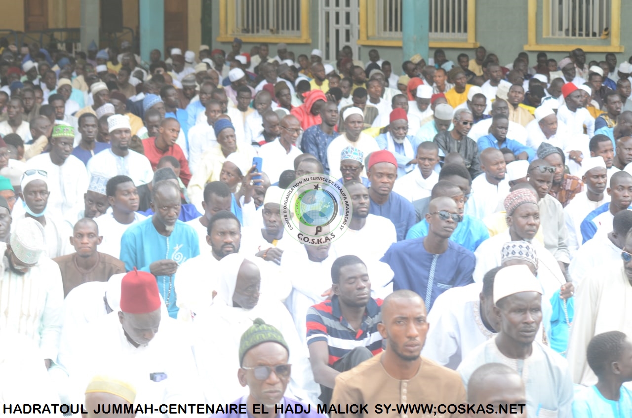 Images( Hadratoul Jummah Centenaire El Hadj Malick SY